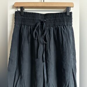 Flowy Black Lounge Pants - Women’s M